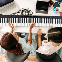 Load image into Gallery viewer, Piano Numrique Pliable  88 Touches avec Fonction Bluetooth MIDI Clavier lectronique Portable avec Pdale de Sustain Sac de Transport -